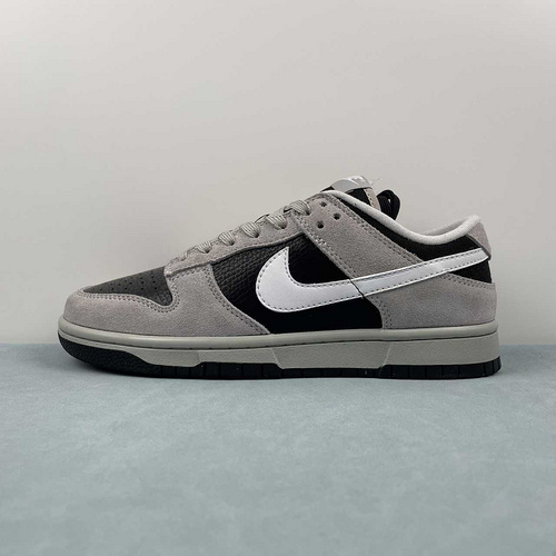 T  Nike Dunk Low  HV2532-001 35-47 5